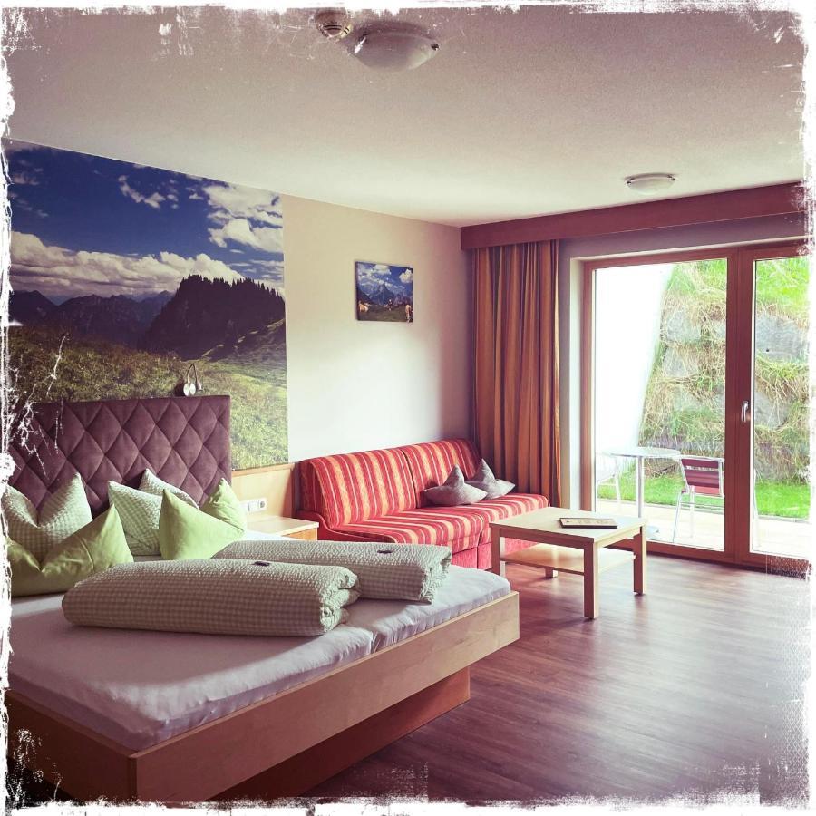 Hotel Garni Alpendiamant Фис Екстериор снимка