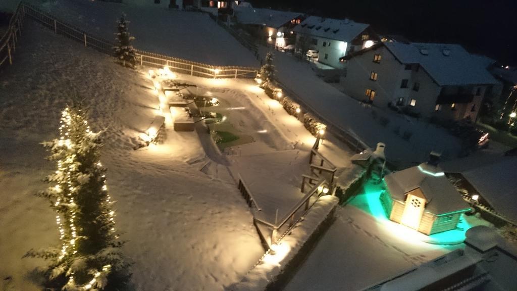 Hotel Garni Alpendiamant Фис Екстериор снимка