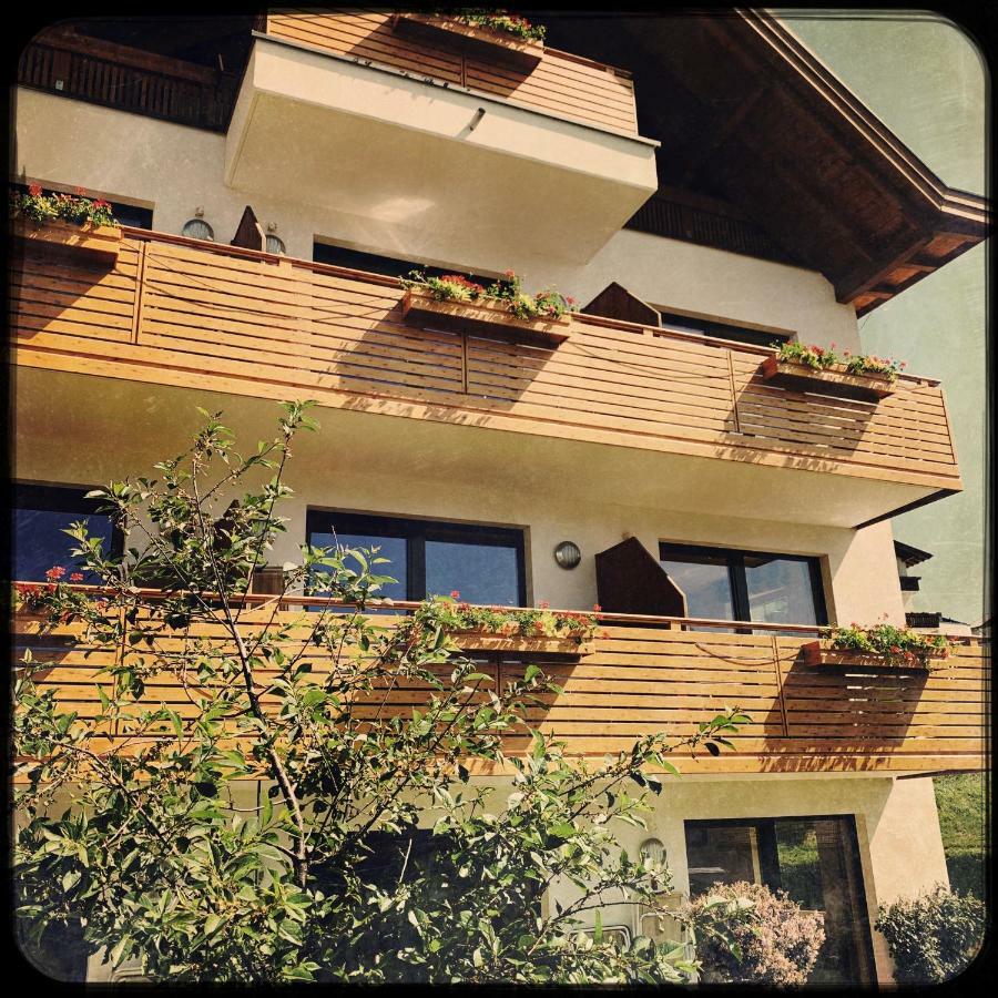 Hotel Garni Alpendiamant Фис Екстериор снимка