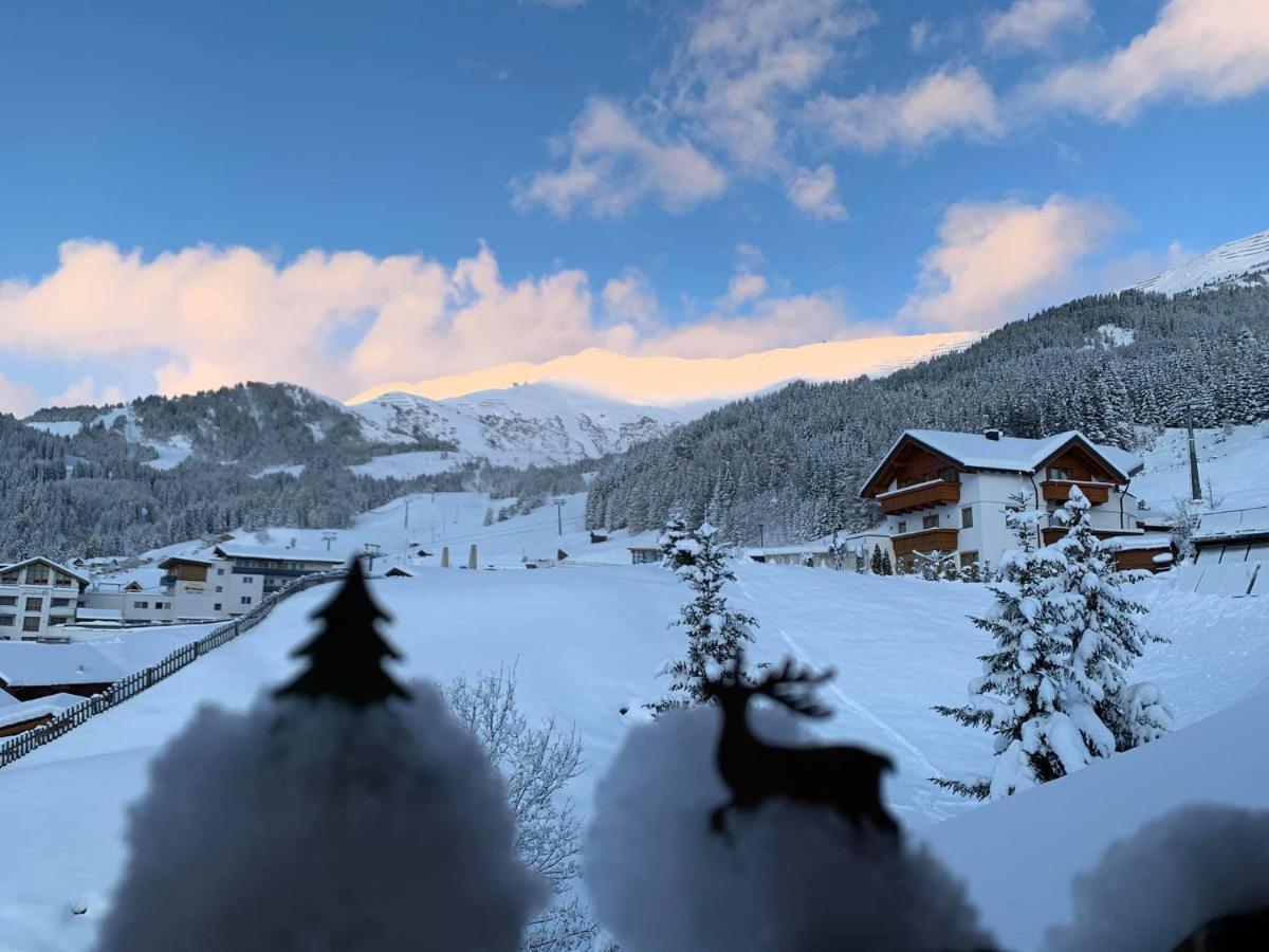 Hotel Garni Alpendiamant Фис Екстериор снимка